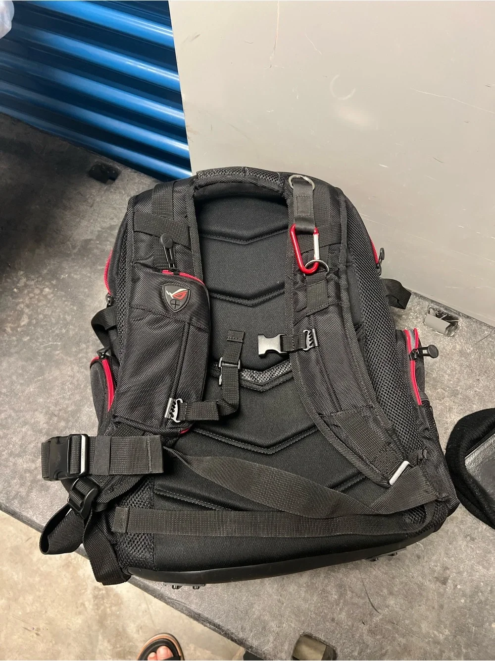 ASUS Republic of GamersBlack and Red Men's Laptop Backpack